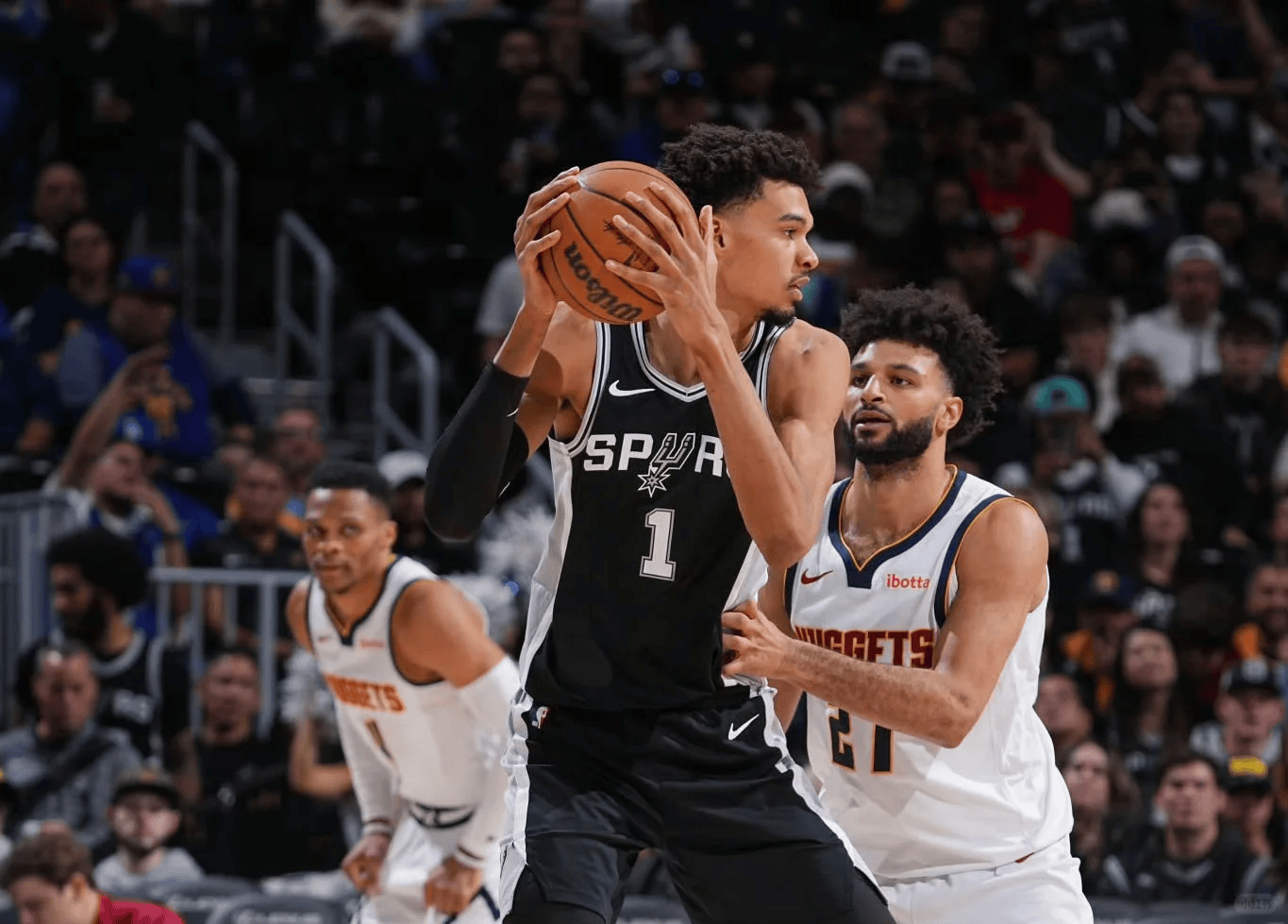 转折点圣安东尼奥马刺主帅复盘，足总杯今晨攻防权衡，悬念犹存，年轻球员得到机会的简单介绍-星空体育官方